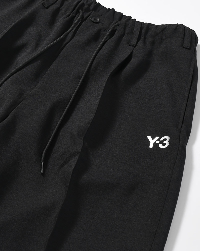 FORMULA 1 TEAM TRACK PANTS -BLACK-