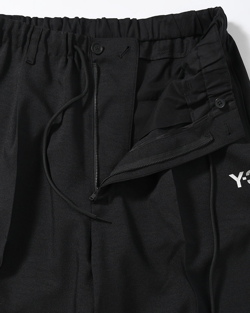 FORMULA 1 TEAM TRACK PANTS -BLACK-