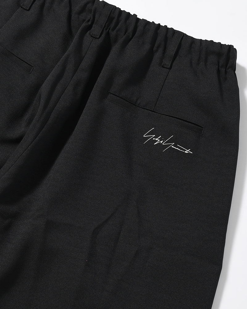 FORMULA 1 TEAM TRACK PANTS -BLACK-