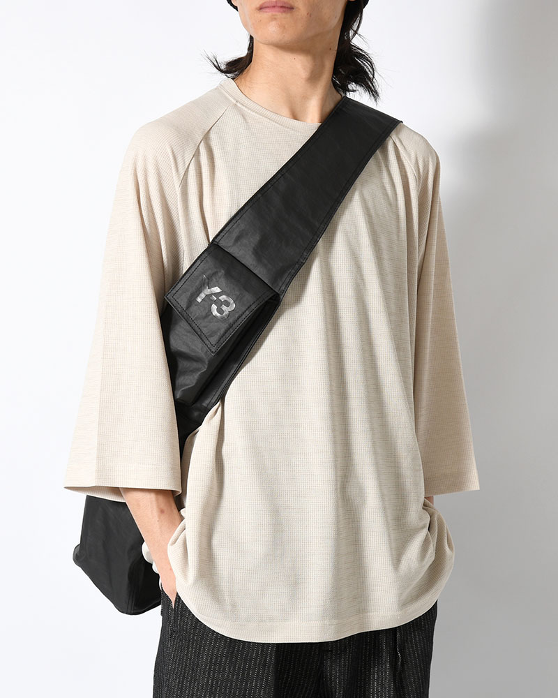 Y-3 NEWSPAPER BAG L -BLACK-