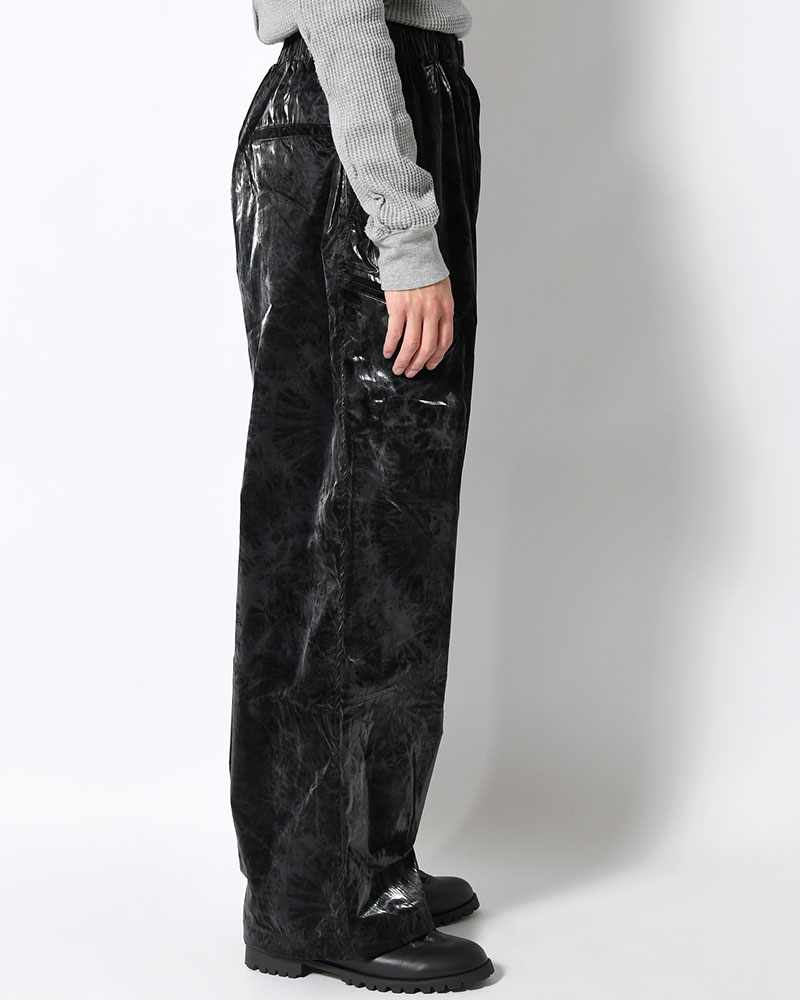 MARBLE NYLON TAPERED PANTS -BLACK-