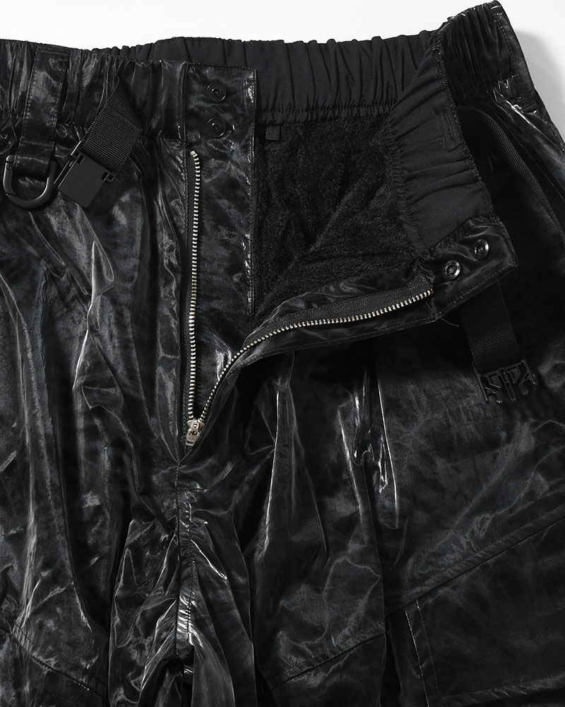 MARBLE NYLON TAPERED PANTS -BLACK-