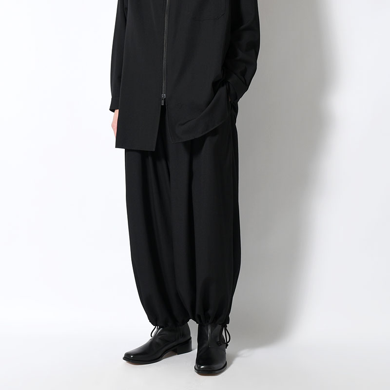 WOOL GABARDINE STANDARD BALOON PANTS -BLACK-