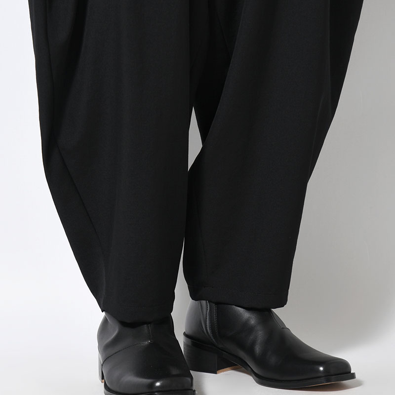 WOOL GABARDINE OUTER DRAPE PANTS -BLACK-