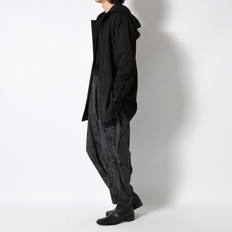 JACQUARD PATTERN DRAPE PANTS -BLACK-