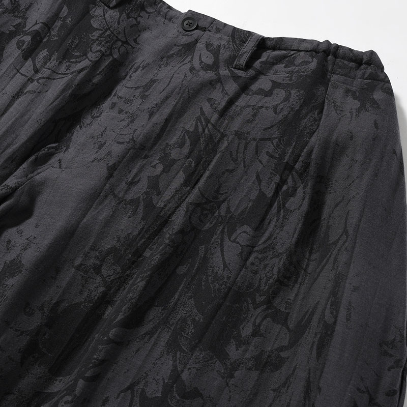 JACQUARD PATTERN DRAPE PANTS -BLACK-