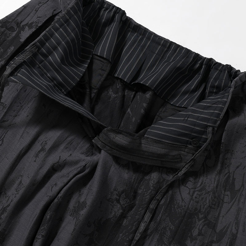 JACQUARD PATTERN DRAPE PANTS -BLACK-