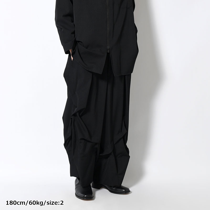 WOOL GABARDINE THICK TUCKS PANTS -BLACK-