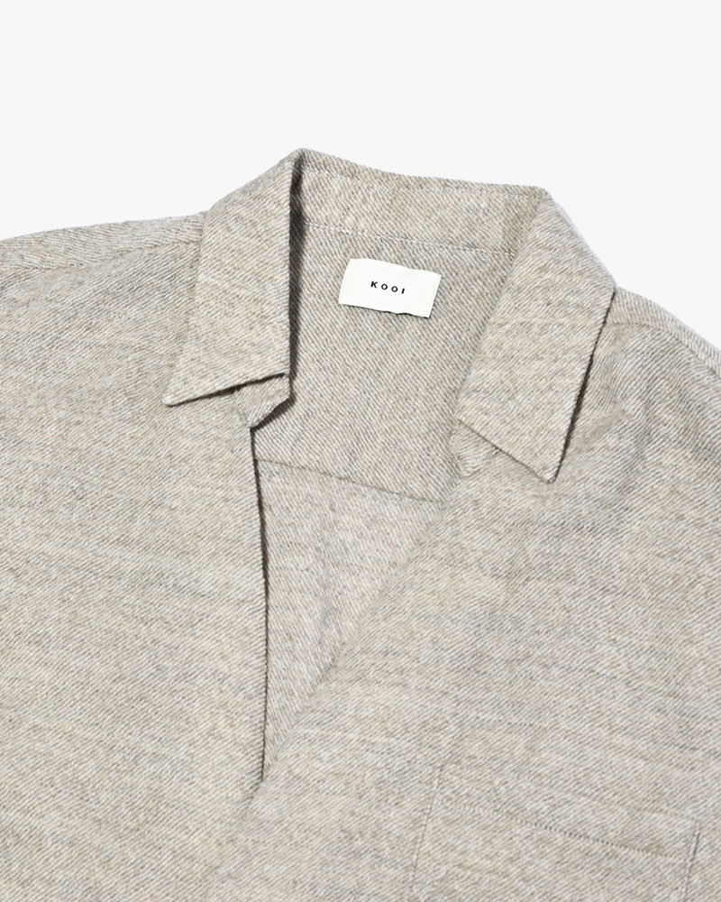 ONE BUTTON SHIRT -OFF WHITE-