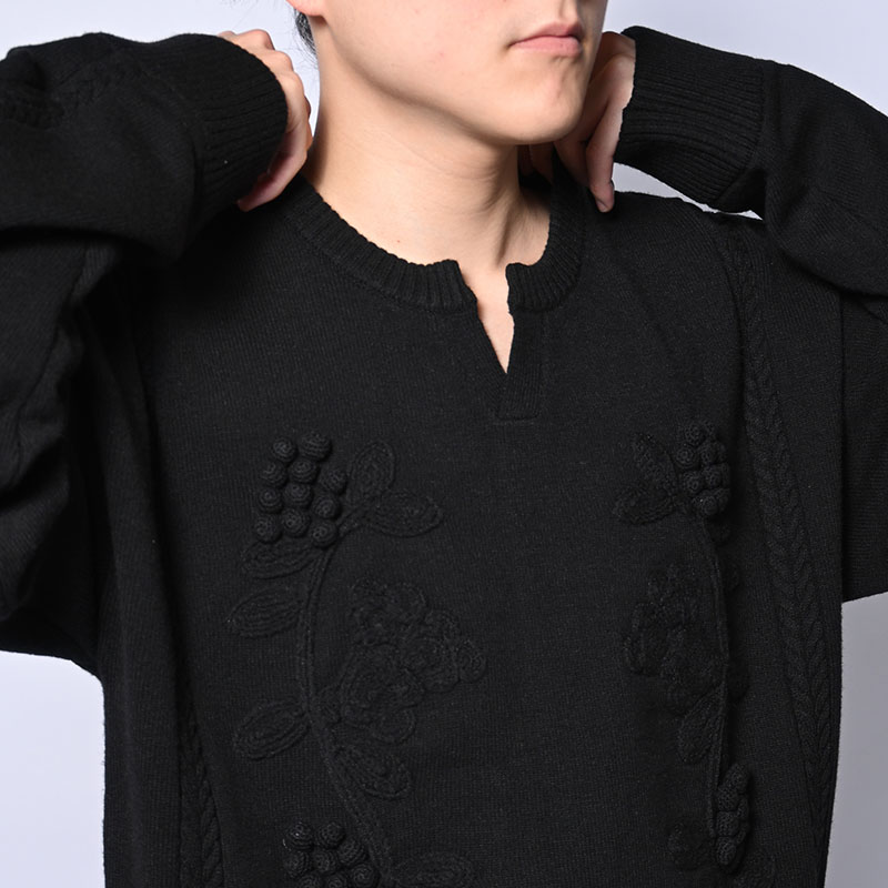 DECORATIVE FLOWER KNIT -3.COLOR-