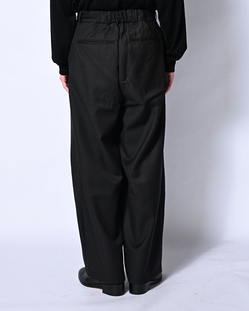 5 TUCK PANTS -BLACK-