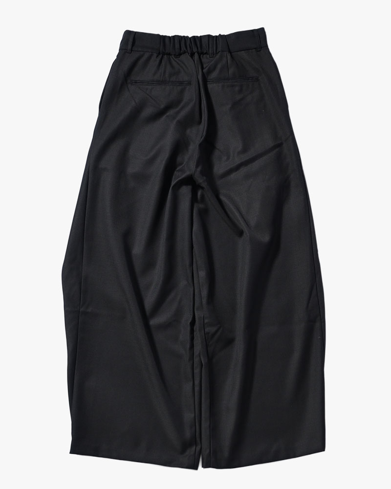 5 TUCK PANTS -BLACK-