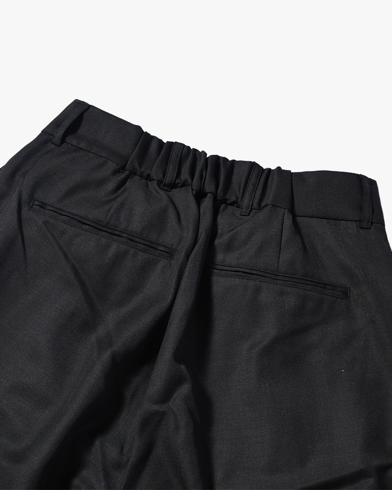 5 TUCK PANTS -BLACK-