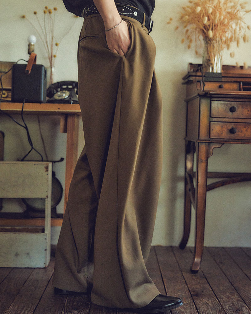 5 TUCK PANTS -BLACK-