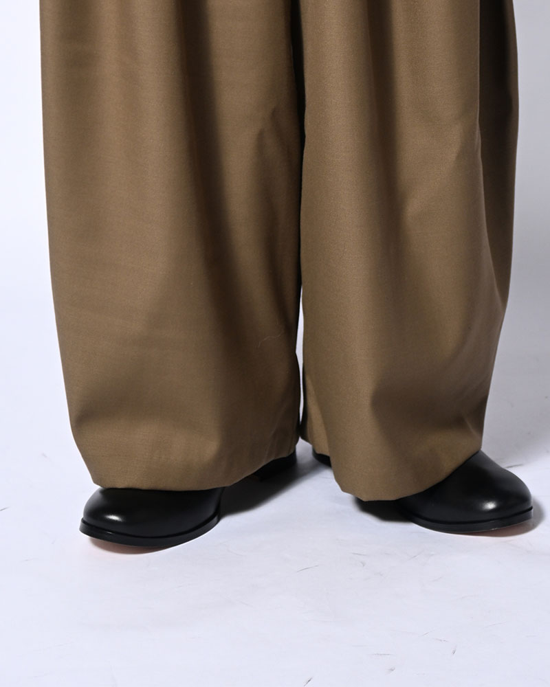5 TUCK PANTS -KHAKI-