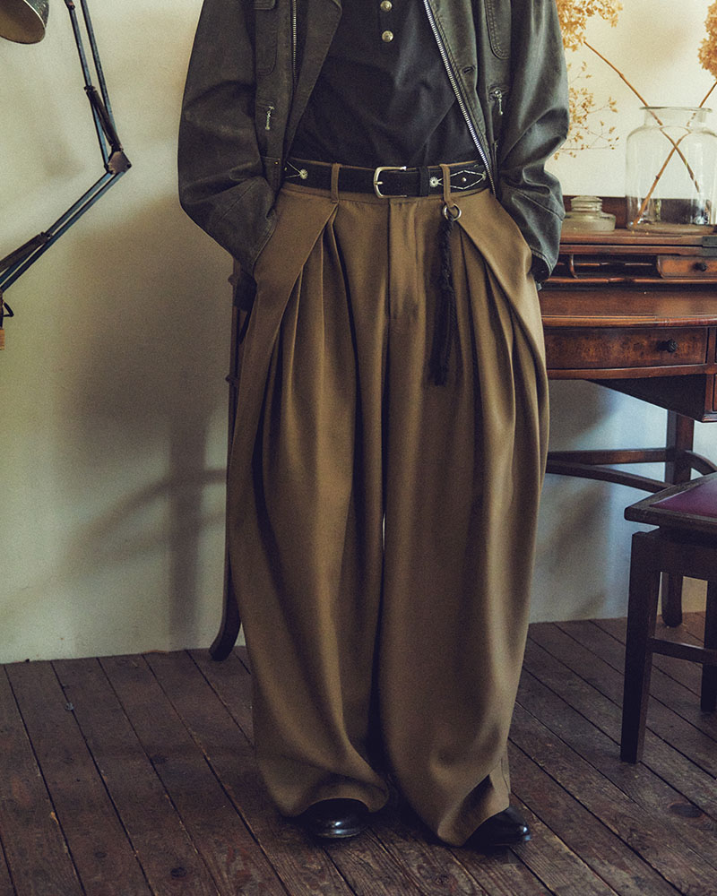 5 TUCK PANTS -KHAKI-