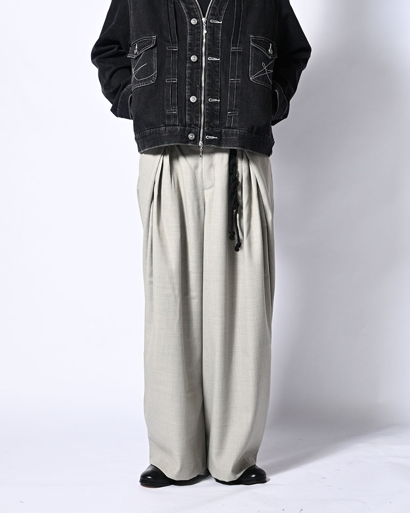 5 TUCK PANTS -GRAY-