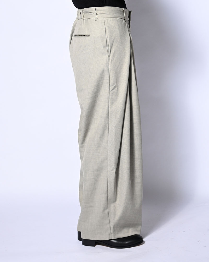 5 TUCK PANTS -GRAY-