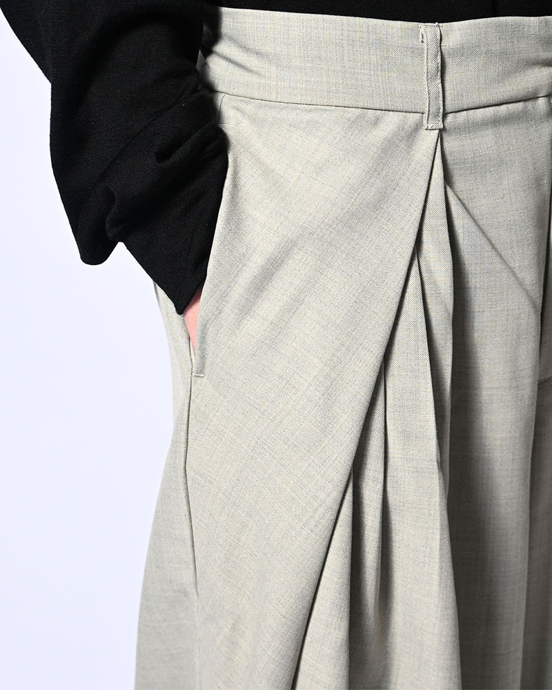 5 TUCK PANTS -GRAY-