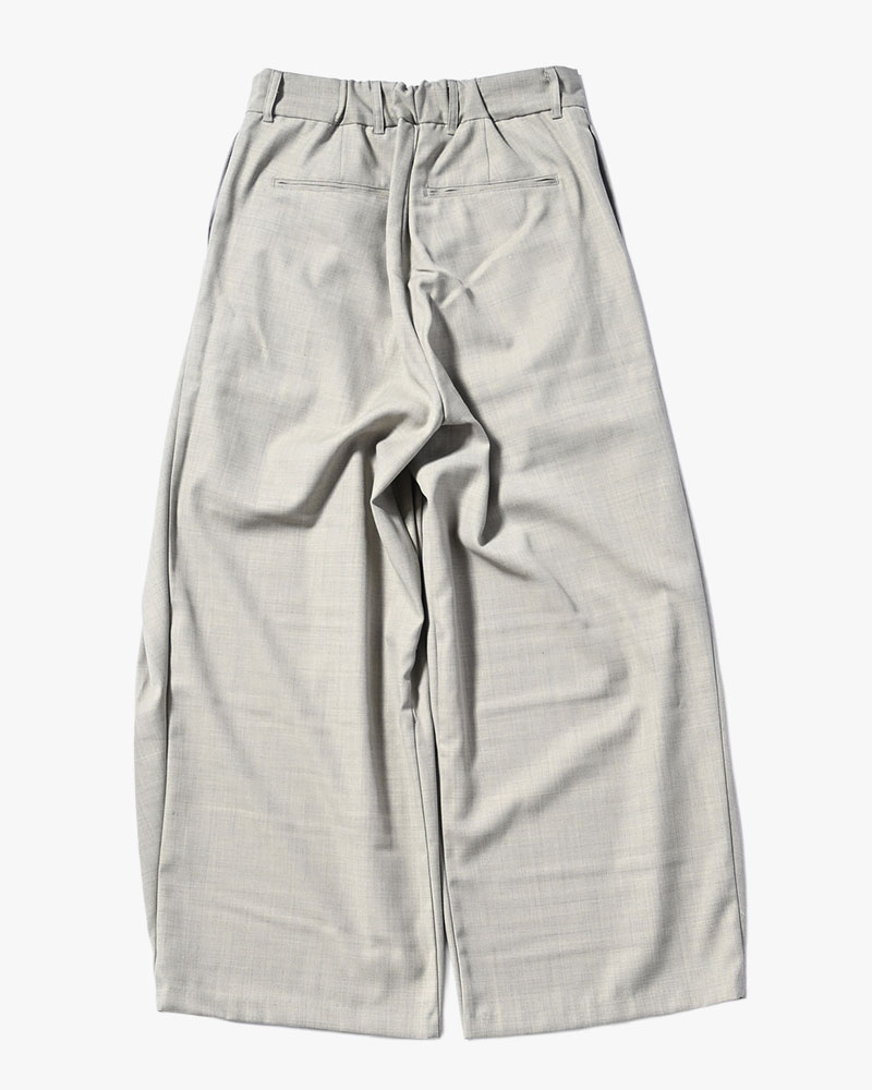 5 TUCK PANTS -GRAY-