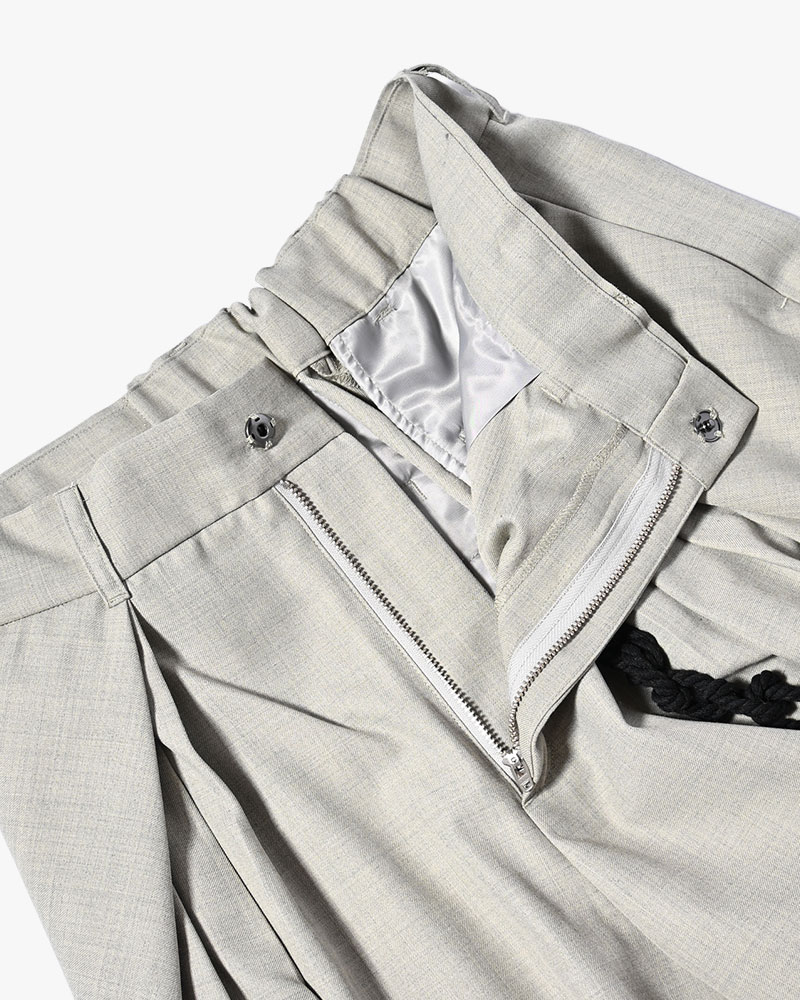 5 TUCK PANTS -GRAY-