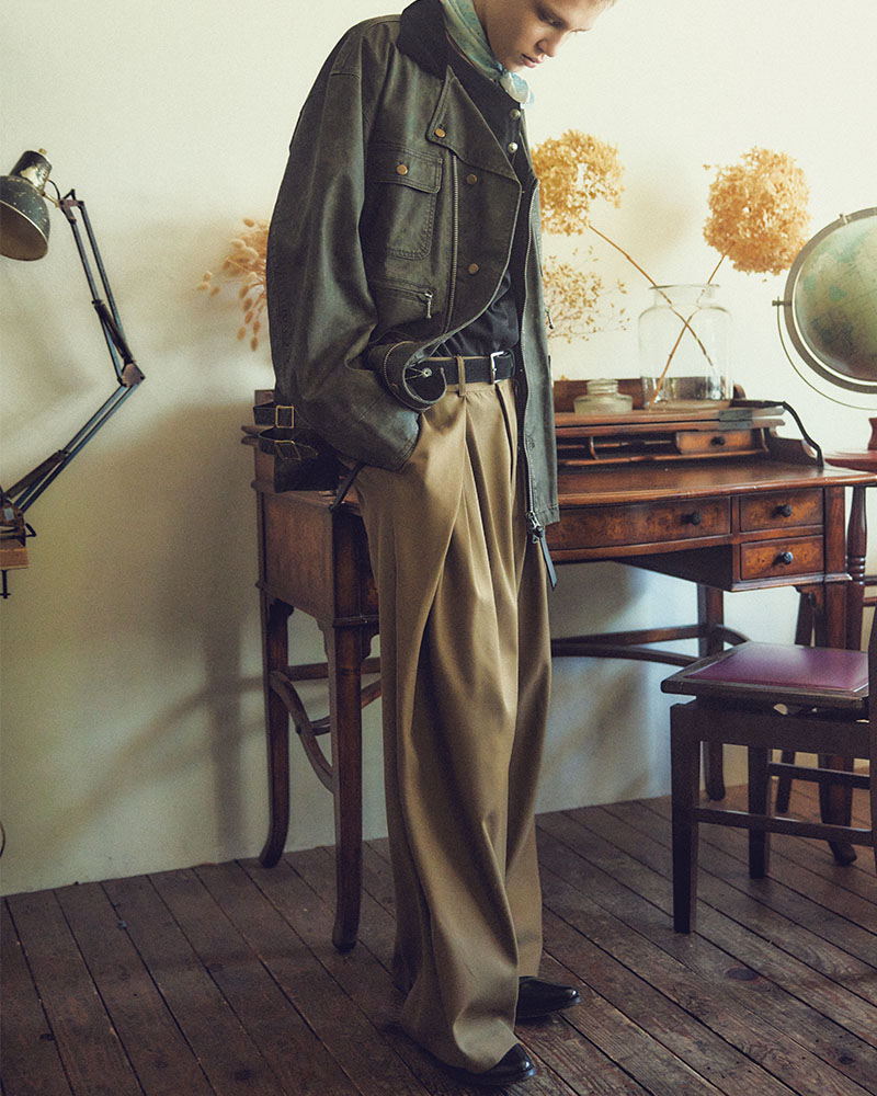 5 TUCK PANTS -GREIGE-