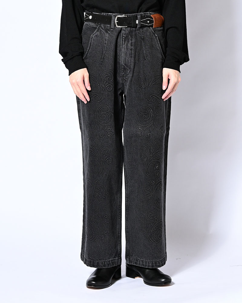 EMBOSS DENIM PANTS -BLACK-
