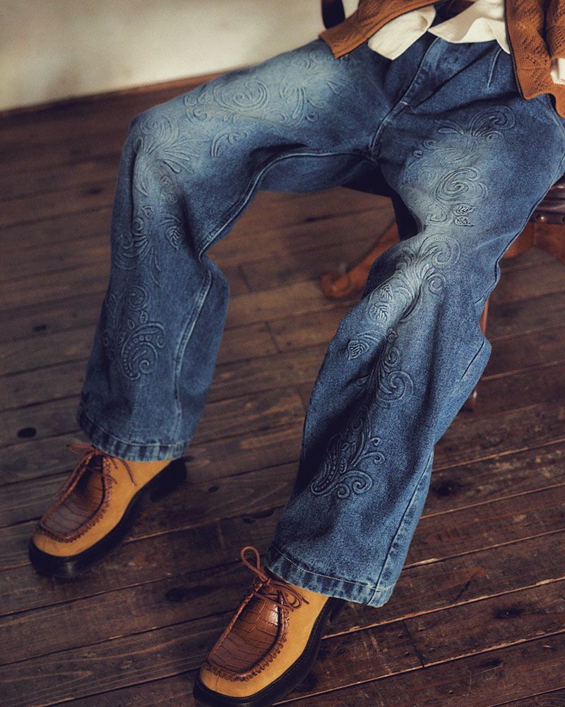 EMBOSS DENIM PANTS -BLACK-