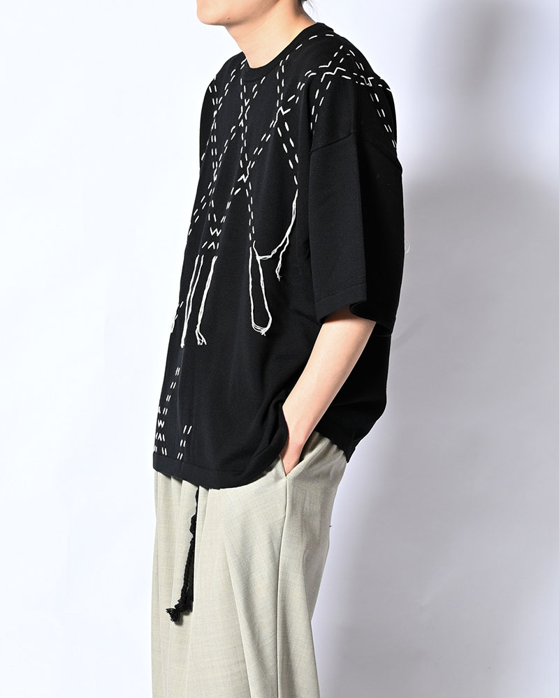 DIAMOND STITCH KNIT TEE -BLACK-