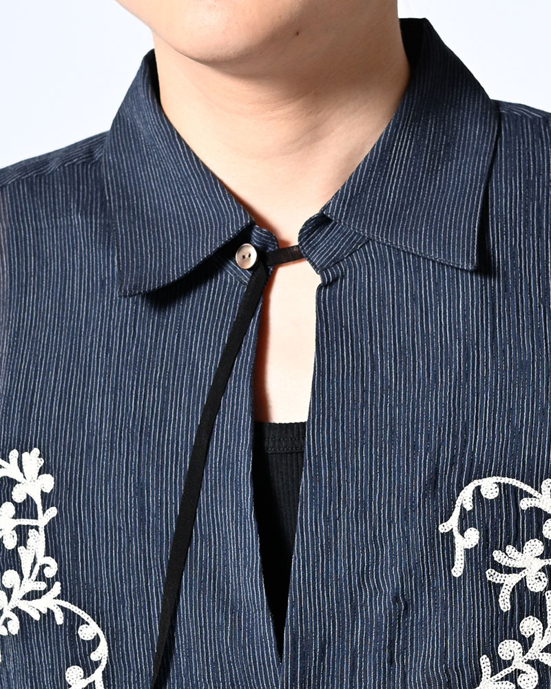 CHAIN FLOWER CUT OFF SHIRT -NAVY-