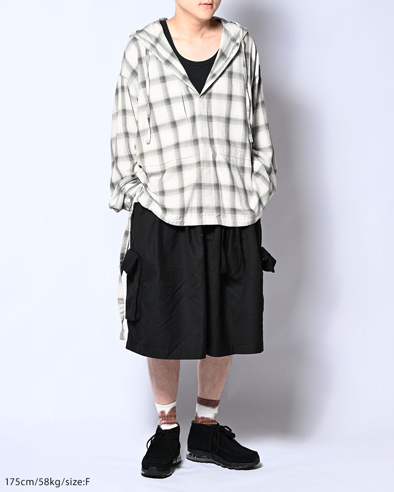 SACOCHE CARGO SHORTS -BLACK-