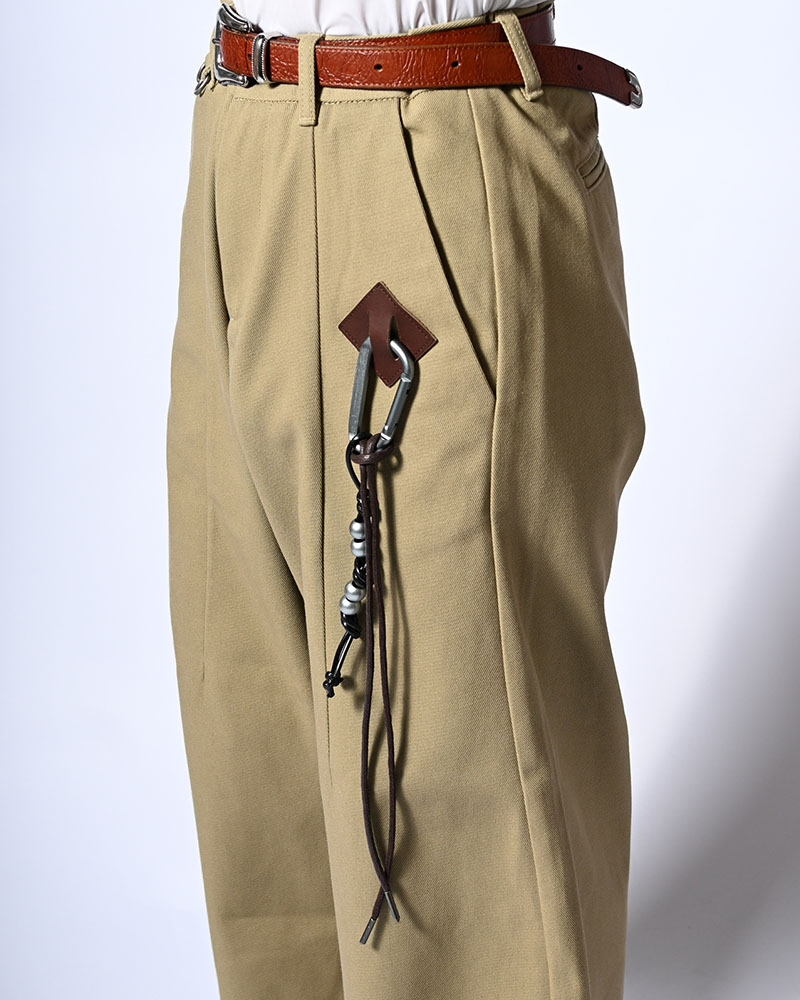 HOLDER CURVE PANTS -BEIGE-