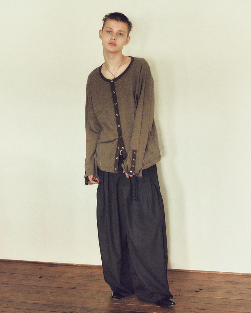 STITCH PANEL RIBBED CARDIGAN -IVORY-