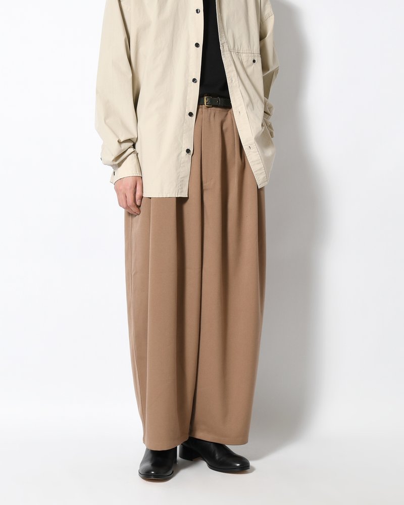 WIDE SLACKS -BEIGE-