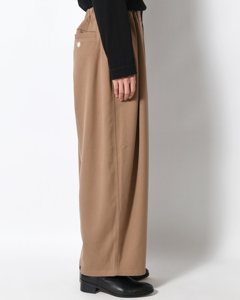 WIDE SLACKS -BEIGE-