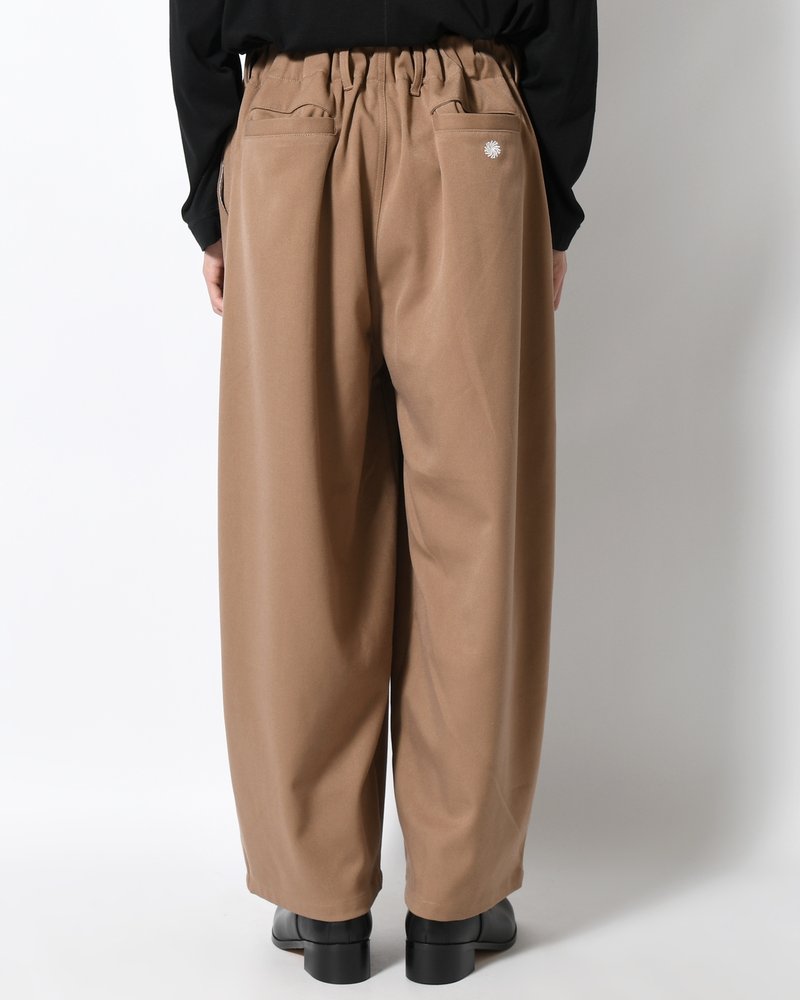 WIDE SLACKS -BEIGE-