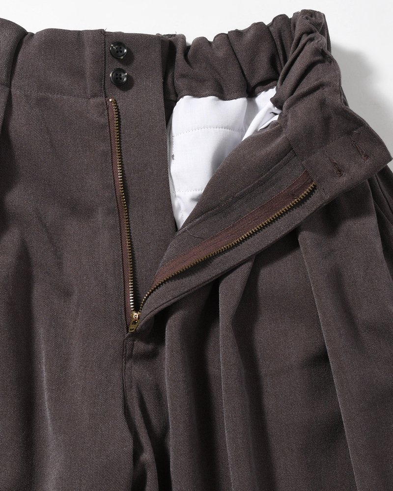 WIDE SLACKS -BROWN-