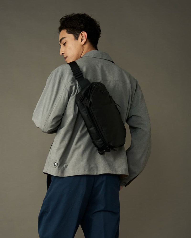 Adjust sling multi bag -BLACK-