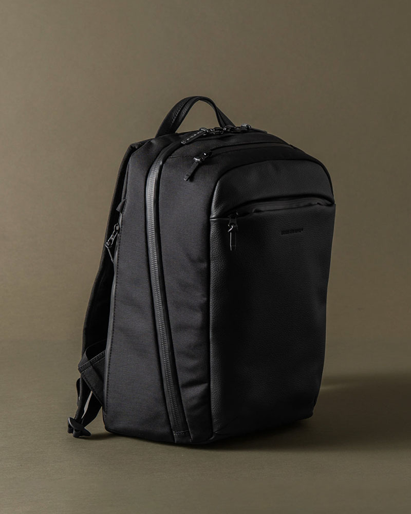 Explorer Daily Edge -BLACK-