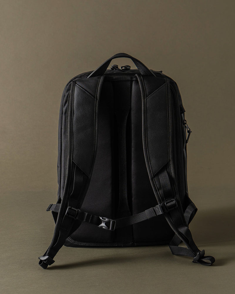 Explorer Daily Edge -BLACK-
