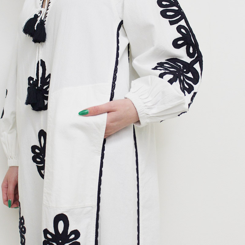 KAZAKHSTAN PATCHWORK EMB DRESS -WHITE-