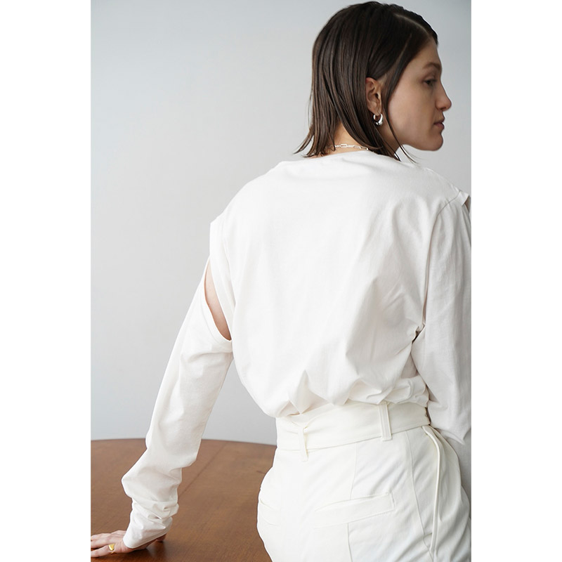 2WAY ASYMMETRY TOPS -WHITE- | IN ONLINE STORE