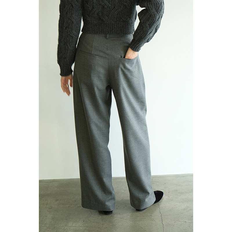 WOOL BASIC TUCK PANTS -GRAY- | IN ONLINE STORE