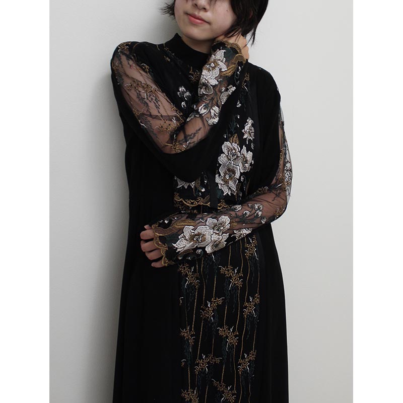 FRAMED FLOWER LACE DRESS -BLACK-