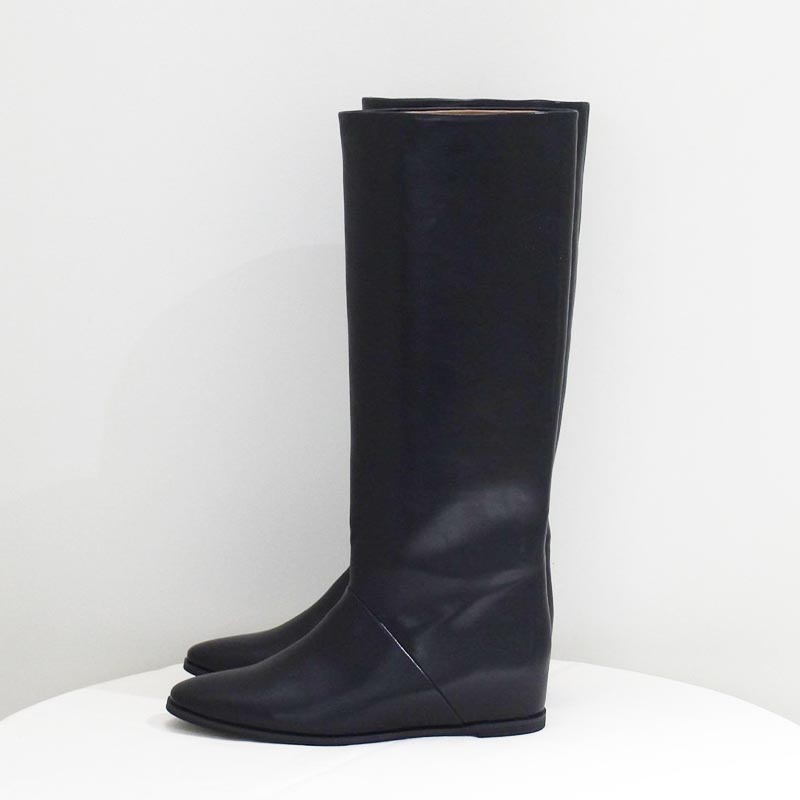 IN HEEL LONG BOOTS -BLACK-