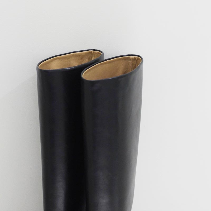 IN HEEL LONG BOOTS -BLACK-