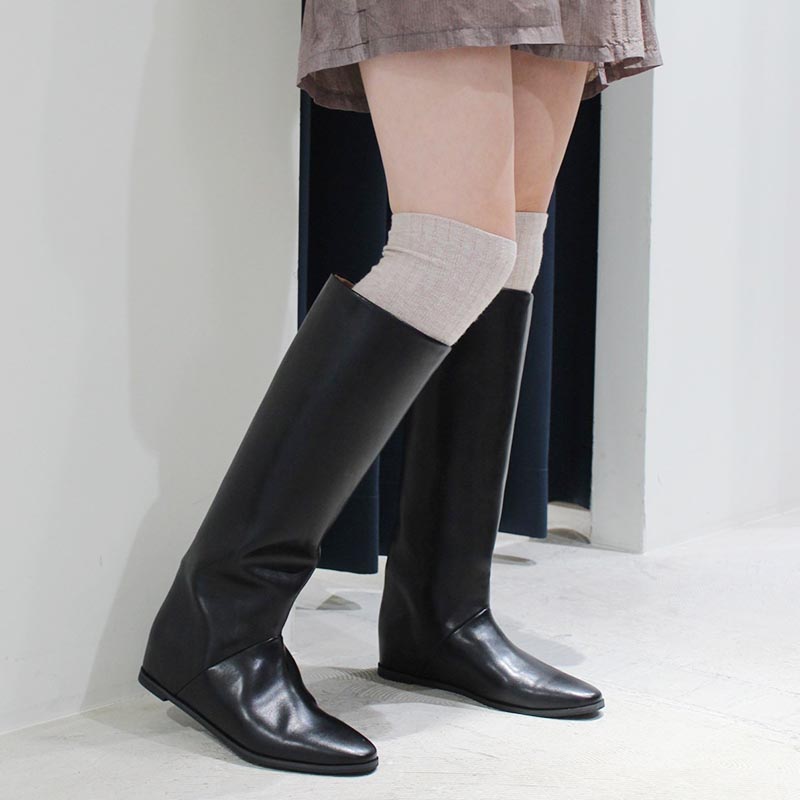 IN HEEL LONG BOOTS -BLACK-