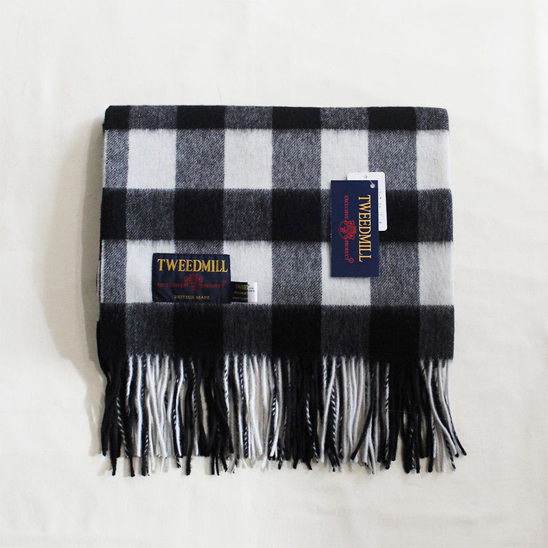 LAMBS WOOL -9.COLOR-(BLACK/WHITE)