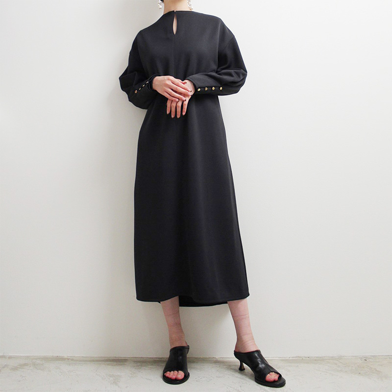 CARDBOARD SMOCING DRESS -BLACK- | IN ONLINE STORE