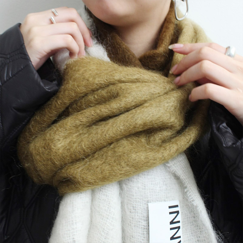 MOHAIR GRADIENT SCARF -2.COLOR- | IN ONLINE STORE